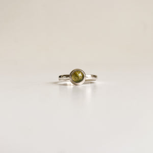 Era - Tourmaline green dot silver-ring-MAYLI Jewels