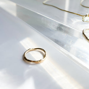 14k solid gold ring MAYLI Jewels Handmade organic shape